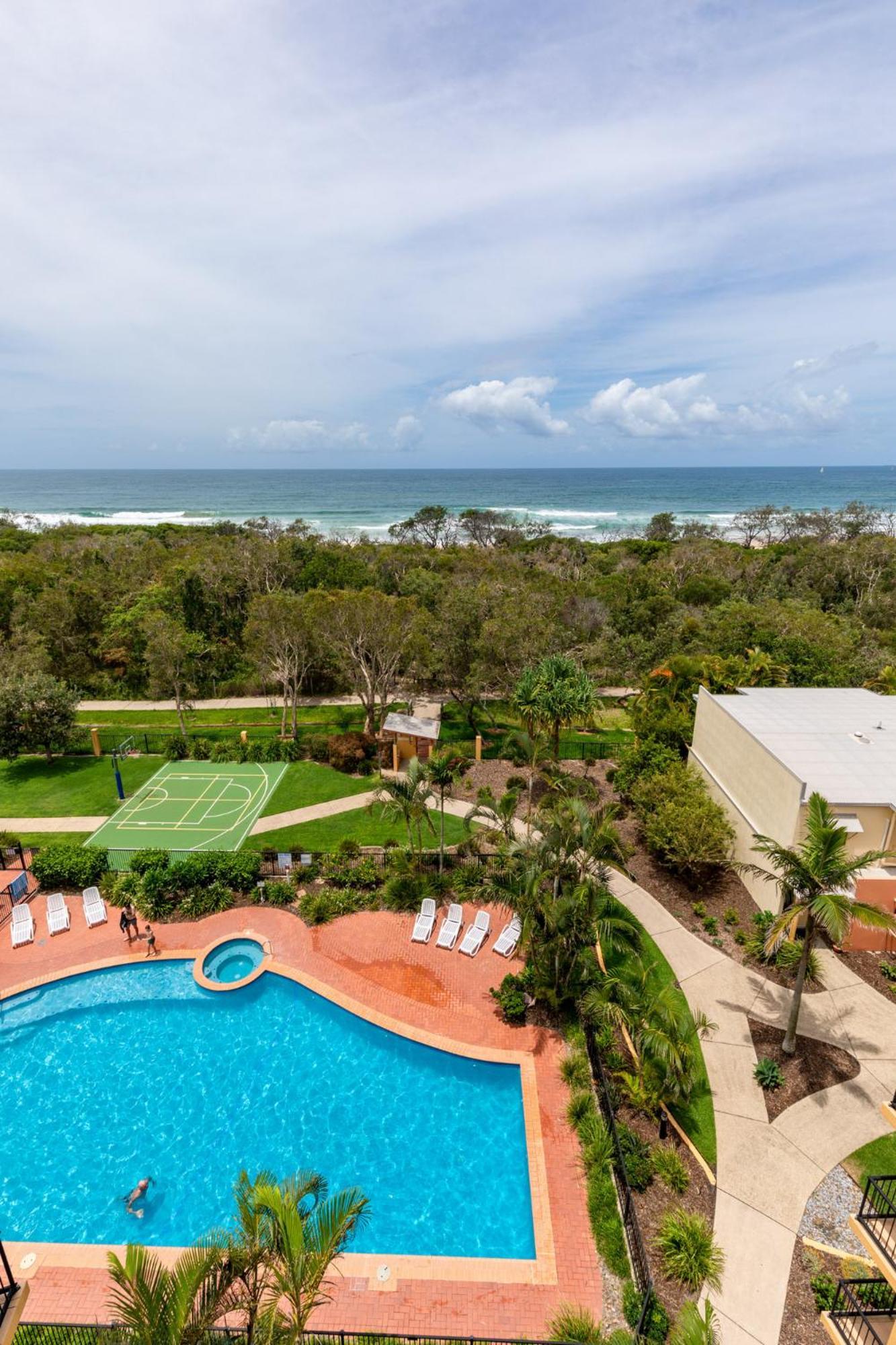 Marcoola Beach Resort Bagian luar foto